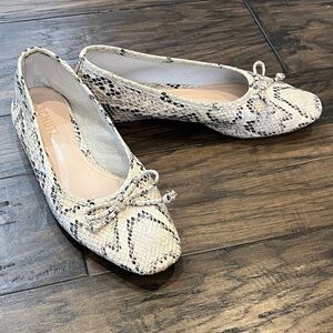 SCHUTZ Arissa Snake Print Flats - Cream and Black